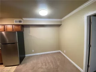 Photo #4: 2184159 Listing 