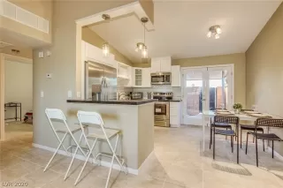 Photo #6: 2184193 Listing 