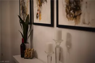 Photo #4: 2184213 Listing