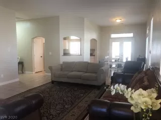 Photo #1: 2184261 Listing 