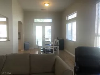 Photo #2: 2184261 Listing 