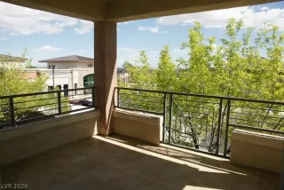 Photo #6: 2184488 Listing