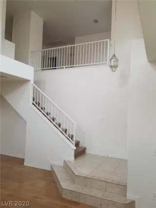 Photo #4: 2184597 Listing