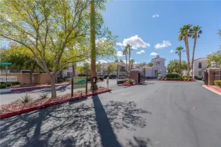 Photo #5: 2184654 Listing 