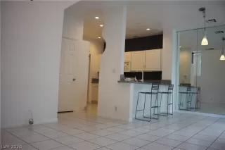 Photo #2: 2184750 Listing 