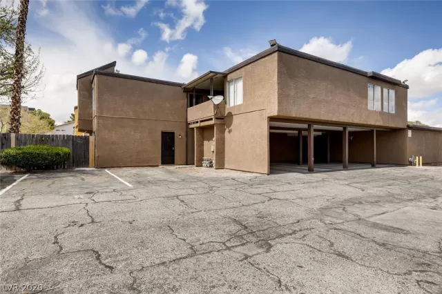 MLS: 2184775 Condo For Sale
