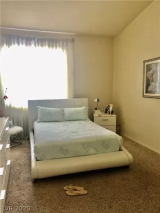 Photo #5: 2184854 Listing 