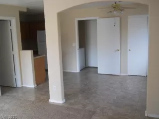 Photo #2: 2184870 Listing 