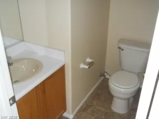 Photo #3: 2184870 Listing 