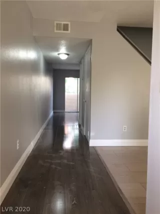 Photo #2: 2184879 Listing 