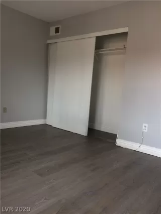 Photo #6: 2184879 Listing 