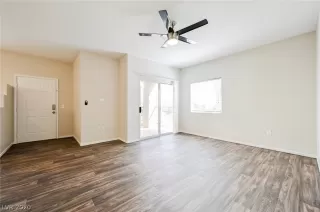 Photo #1: 2184898 Listing 
