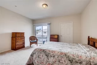 Photo #5: 2185025 Listing