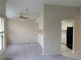 Photo #6: 2185051 Listing 