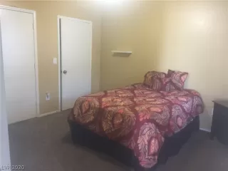 Photo #5: 2185059 Listing 