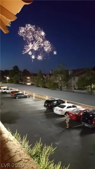 Photo #1: 2185109 Listing