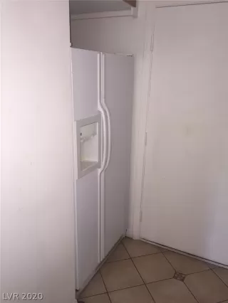 Photo #5: 2185164 Listing 