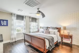 Photo #6: 2185167 Listing