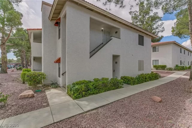 MLS: 2185209 Condo For Sale