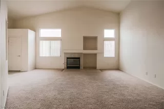 Photo #4: 2185279 Listing 