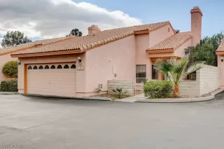 Photo #1: 2185335 Listing