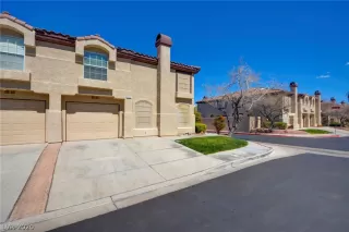 Photo #1: 2185354 Listing 