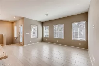 Photo #1: 2185394 Listing