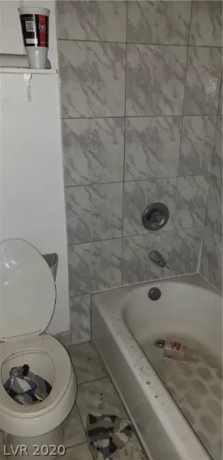 Photo #3: 2185404 Listing 