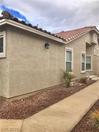 Photo #1: 2185465 Listing 