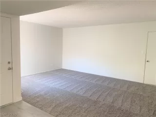 Photo #1: 2185538 Listing