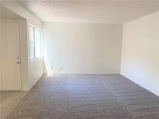 Photo #2: 2185538 Listing