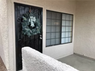 Photo #2: 2185555 Listing