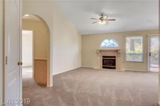 Photo #1: 2185585 Listing 