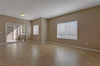 Photo #3: 2185604 Listing 