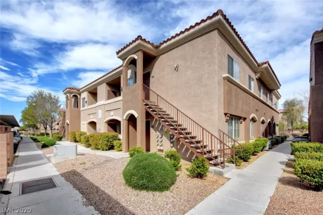 MLS: 2185664 Condo For Sale