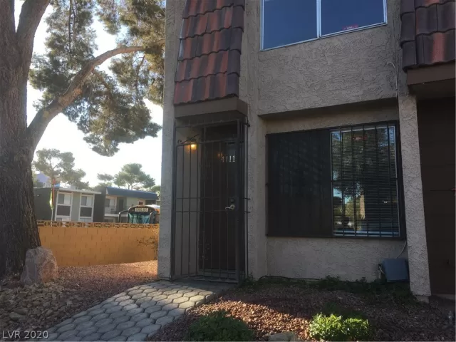 MLS: 2185868 Condo For Sale