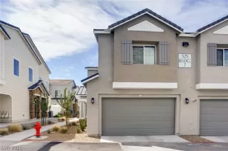 Photo #2: 2185929 Listing 