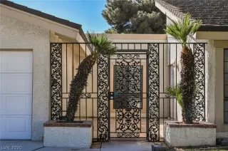 Photo #6: 2185947 Listing 