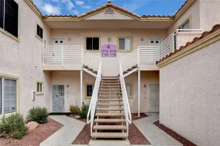 Photo #2: 2185985 Listing