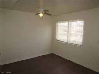 Photo #3: 2186031 Listing 