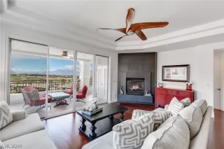 Photo #3: 2186115 Listing