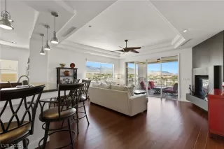 Photo #5: 2186115 Listing