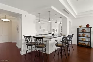 Photo #6: 2186115 Listing