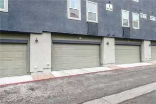 Photo #1: 2186121 Listing