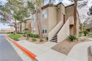 Photo #2: 2186129 Listing 