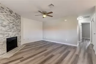 Photo #3: 2186227 Listing 