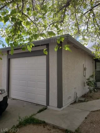 Photo #1: 2186295 Listing