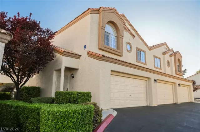 MLS: 2186296 Condo For Sale