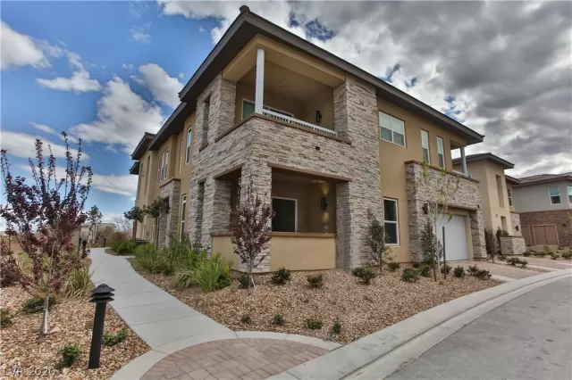 MLS: 2186306 Condo For Sale