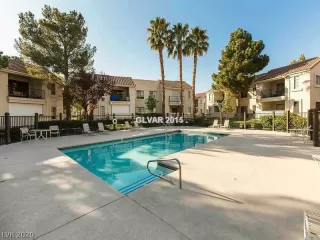 Photo #1: 2186324 Listing